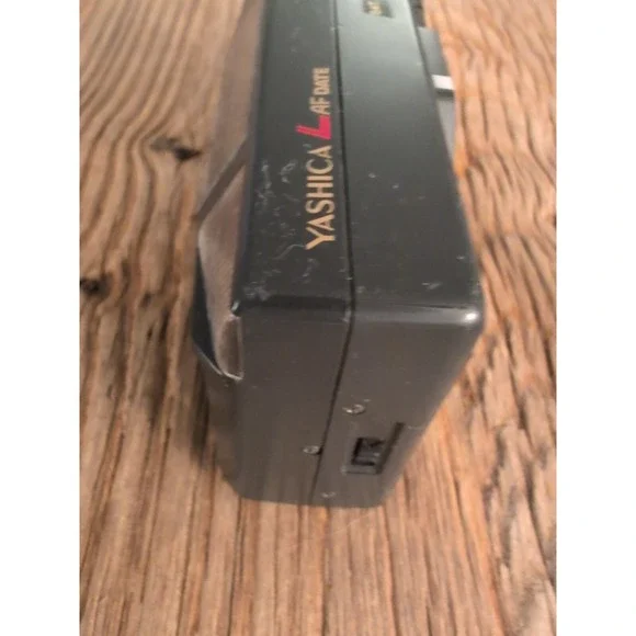 Yashica Kyocera L AF DATE DX 35mm Point & Shoot Film Camera Japan Parts Only - Picture 6 of 16